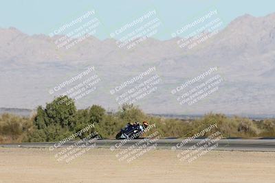 media/Dec-07-2025-CVMA (Sun) [[3e7d2de5dc]]/Race 8-Middleweight Shootout/